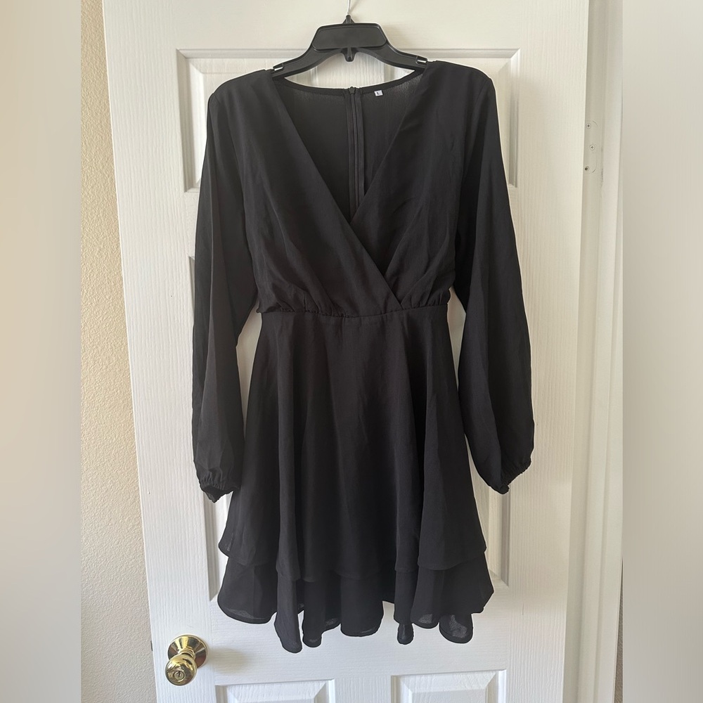 Black size L dress